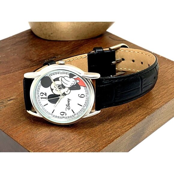 Disney Women\'s Watch Mickey Mouse White Dial Quartz Black Leather 35mm W… main image 11